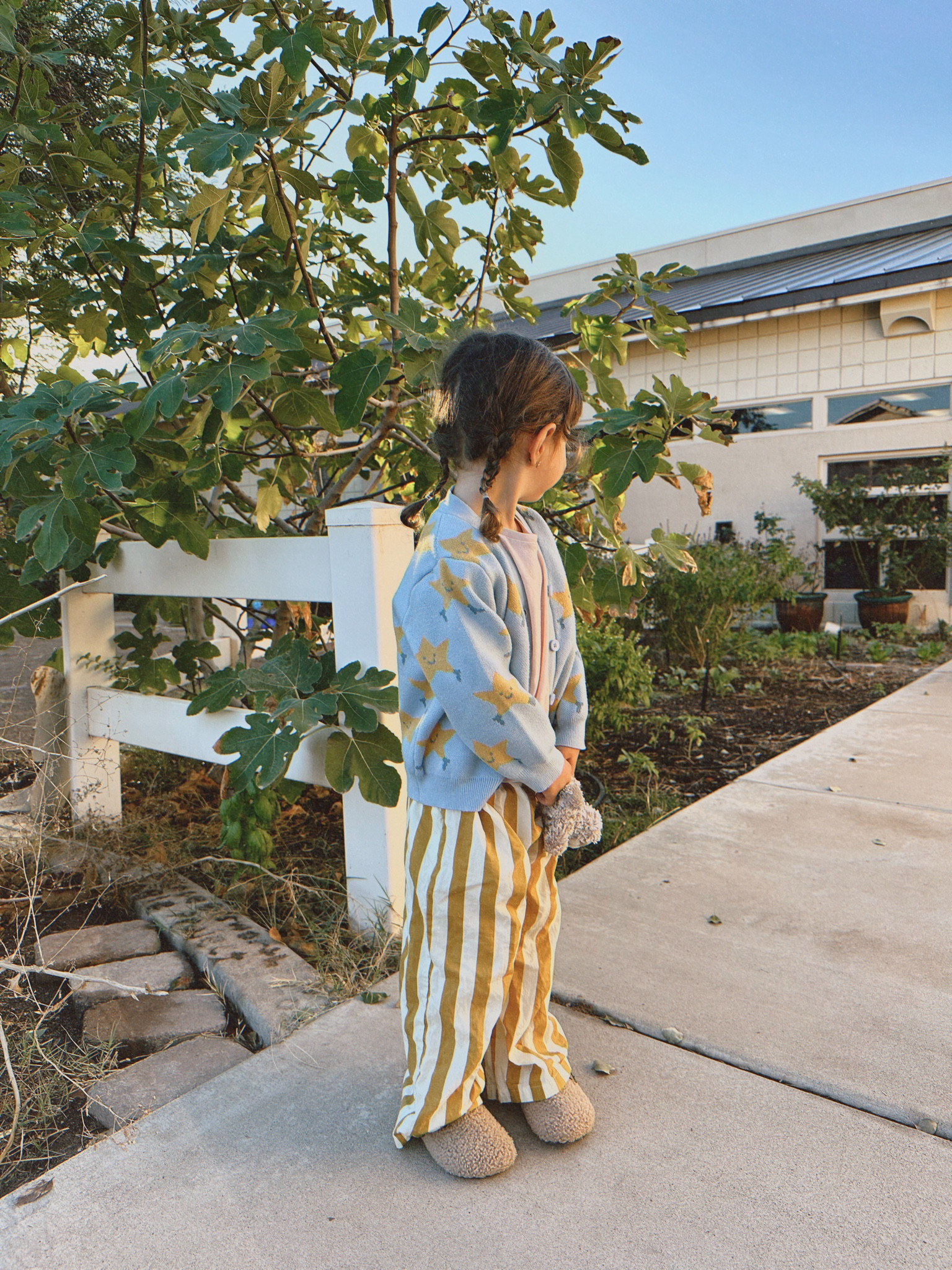 This outfit ☀️🦋 preschool outfit , toddler girl outfit , kids fall outfit , school outfit 

#LTKKids #LTKStyleTip #LTKSeasonal