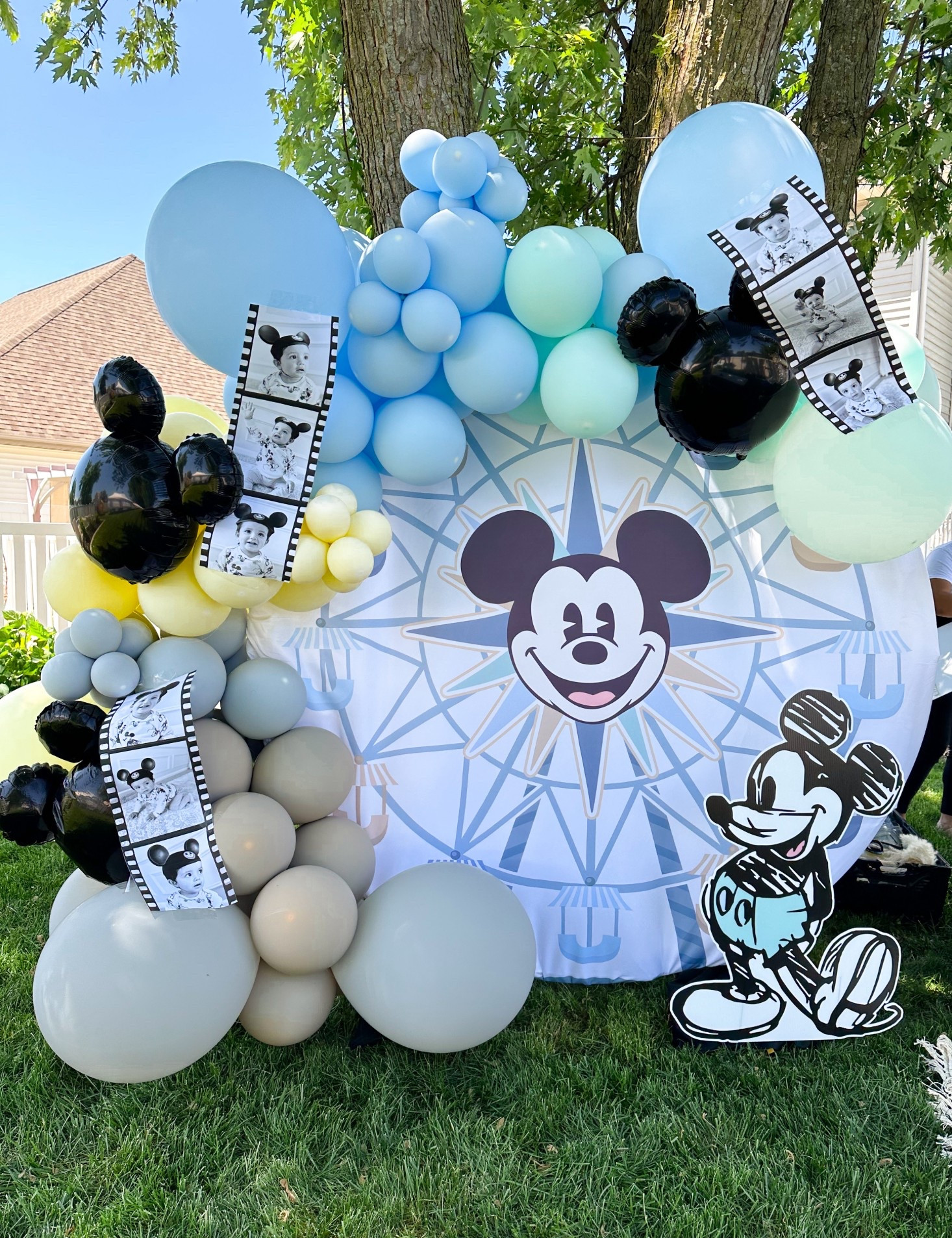 The cutest Disneyland themed birthday party! 

#LTKKids #LTKFamily #LTKParties