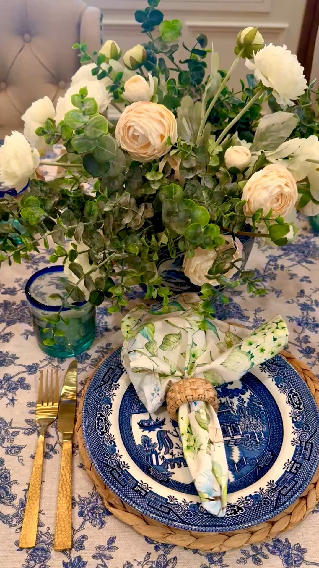 Seriously IN LOVE with my new faux spring florals from AMAZON ! 

They look amazing on their own on the dining table and also as part of a spring table scape! 

#LTKSeasonal #LTKOver40 #LTKHome