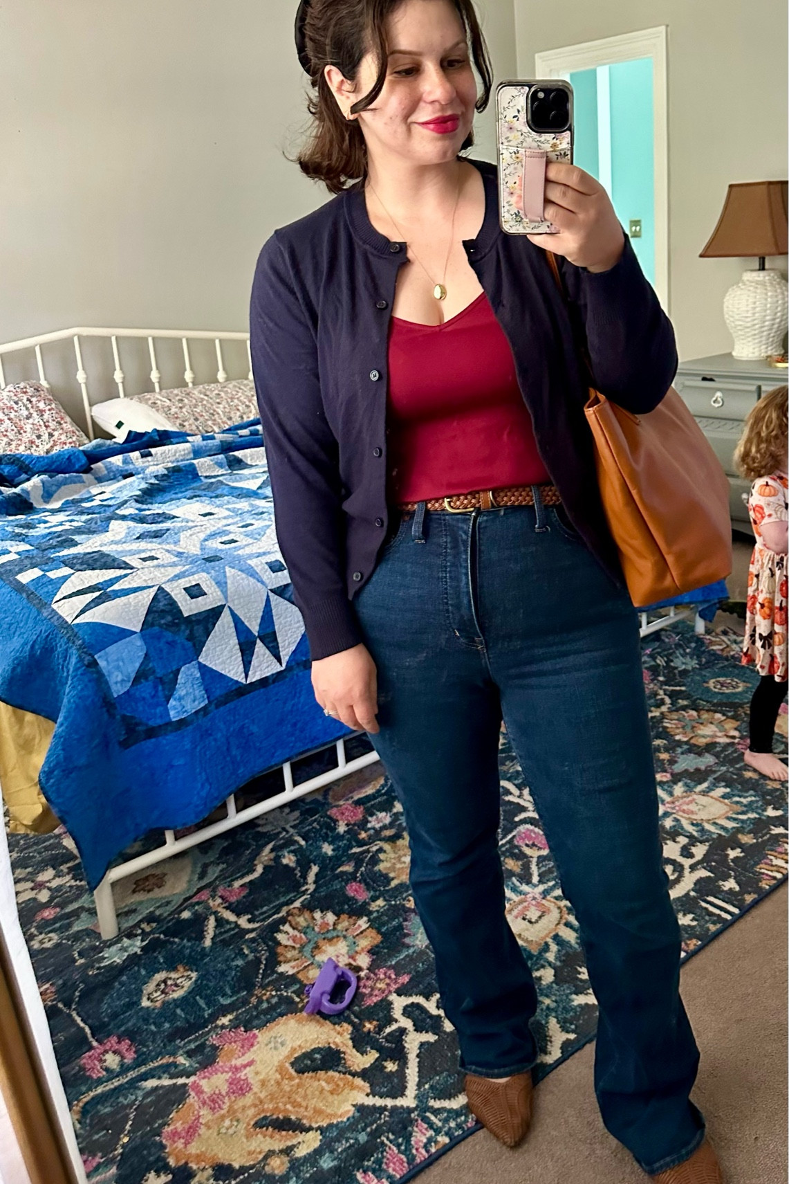 Fall Outfit, wearing a medium in the cardigan, a large in the washable silk camisole & a 30 in the Madewell denim. 🩷🩷

#LTKItBag #LTKFindsUnder100 #LTKMidsize