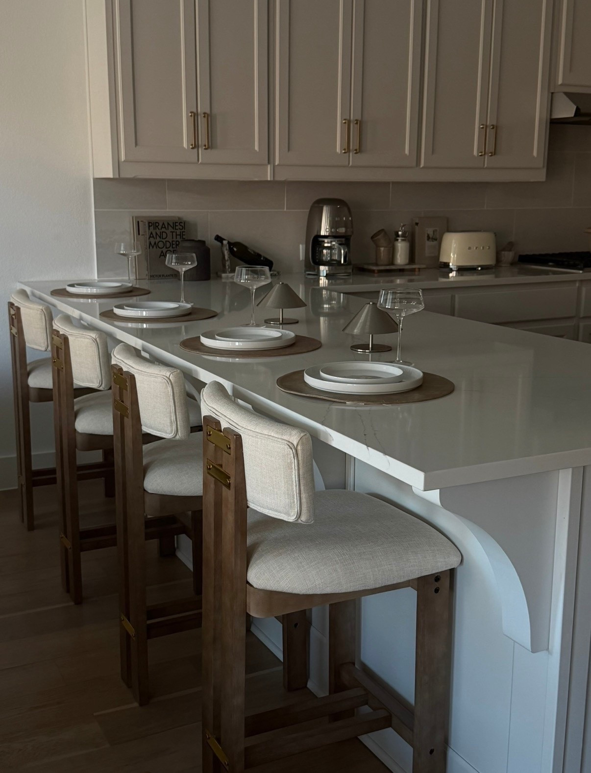 Amazon wooden barstools - kitchen finds 

#LTKHome #LTKSaleAlert #LTKdayinmylife