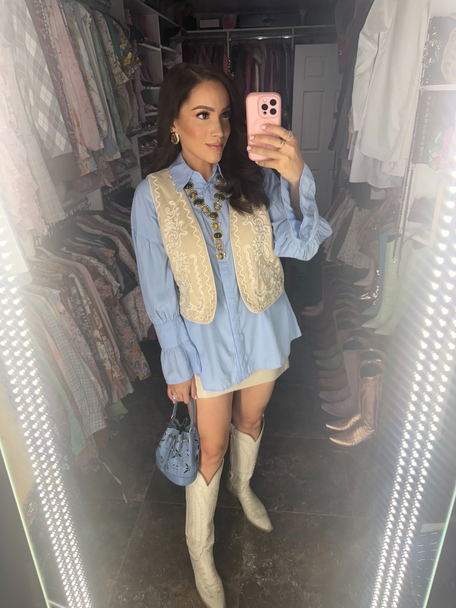 Western Cher! This look reminds me of something Cher from clueless would wear, but make it western. #falloutfit #styling #westernwear

#LTKFindsUnder50 #LTKSeasonal #LTKStyleTip
