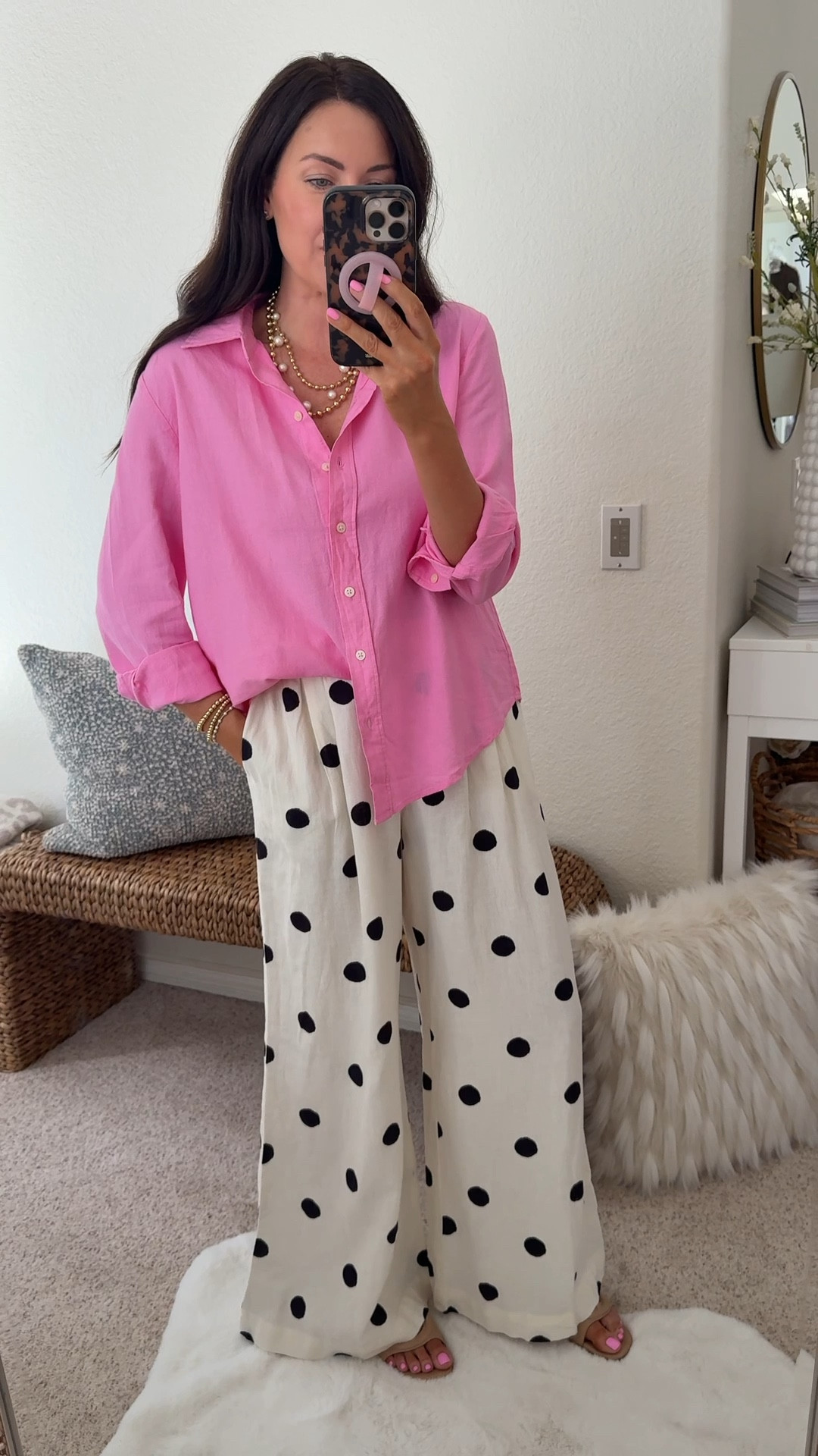 This outfit looks like you walked straight out of Anthropologie but it’s all affordable 🩷
•top 50% OFF!! Wearing a small
•pants-small


#LTKootd #LTKSeasonal #LTKSaleAlert