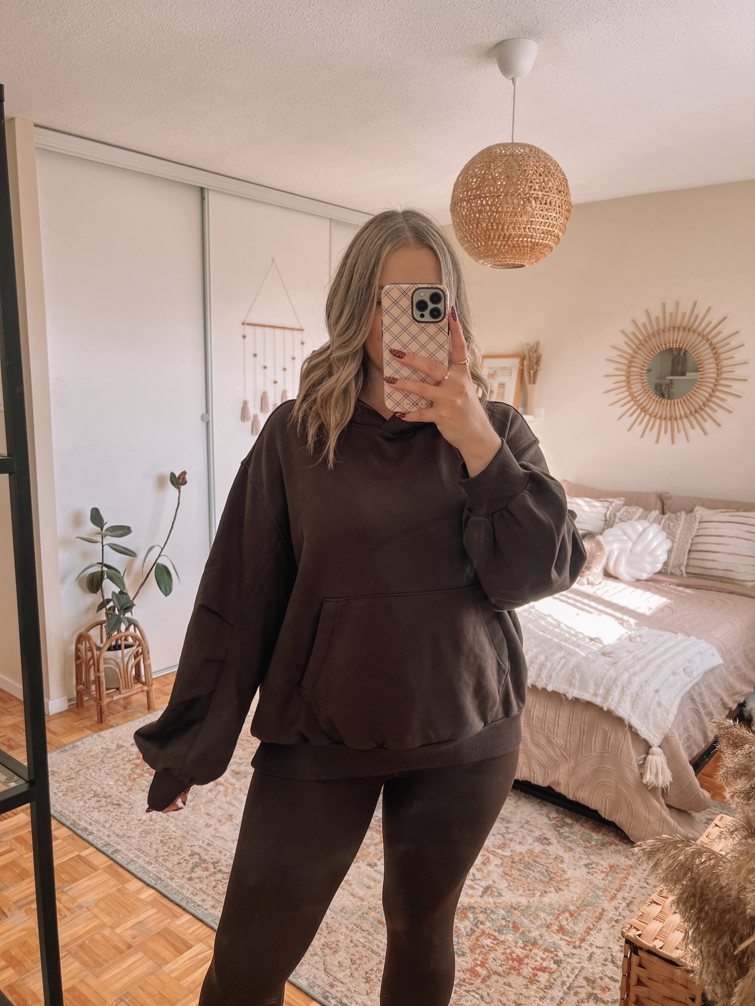 Dark chocolate brown comfy set from aerie 40% off! Wearing my usual size L in the leggings, sized down to M in the hoodie and it’s still oversized. Color is deep earth


#LTKwinter #LTKmidsize #LTKsale