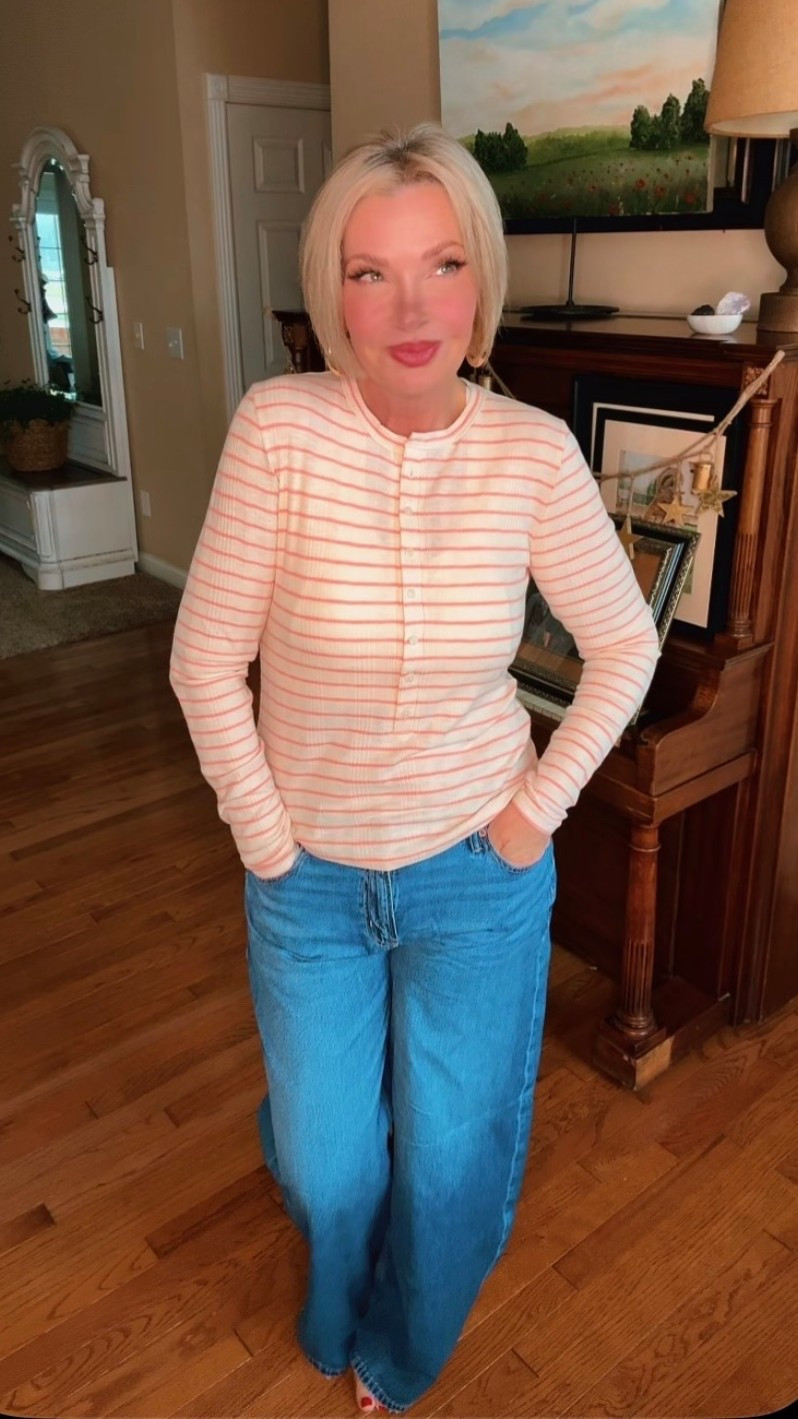Alright now listen… this is one of those easy, everyday, throw-it-on and still feel cute kinda outfits. The kind you grab when you don’t want to think but still wanna look like you tried a little 😏

American Eagle understood the assignment here.
Soft striped henley that’s comfy without being sloppy, and these jeans… whew. Relaxed, flattering, and forgiving in all the right places. Sit, stand, eat lunch, live your life kinda jeans.

Perfect for errands, casual dinner, school pickup, or just feeling pulled together while doing absolutely nothing important. My favorite kind of outfit.

Linked it all for ya 👉 LTK
You’re welcome 