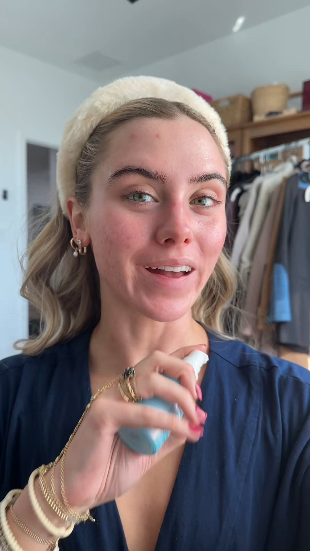 no need to curate the perfect routine because @elfyeah has already done it for us with the glow to favs bundle it has everything you need from the prep to the base to the primer 👏 you get the Thirst Burst Drops, Power Grip Primer, Dewy Setting Spray, Halo Glow Liquid Filter, and the Complexion Duo Brush. 

#elfyeah #elfcosmetics #GlowToFaves #elfPartner #glowymakeup


#LTKBeauty #LTKgrwm #LTKFindsUnder50