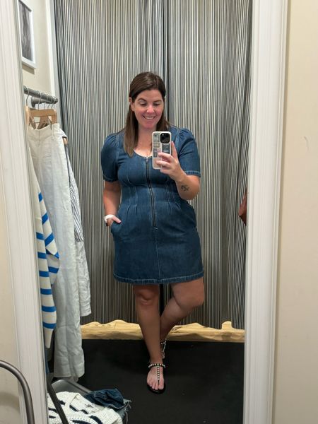 This Madewell denim dress is absolute perfection! This is a dress you can pair with sneakers, cowgirl boots, flats or sandals and create so many different looks! The dress runs TTS and you will get 20% off when you shop through the LTK app! 

#LTKSaleAlert #LTKxMadewell #LTKMidsize