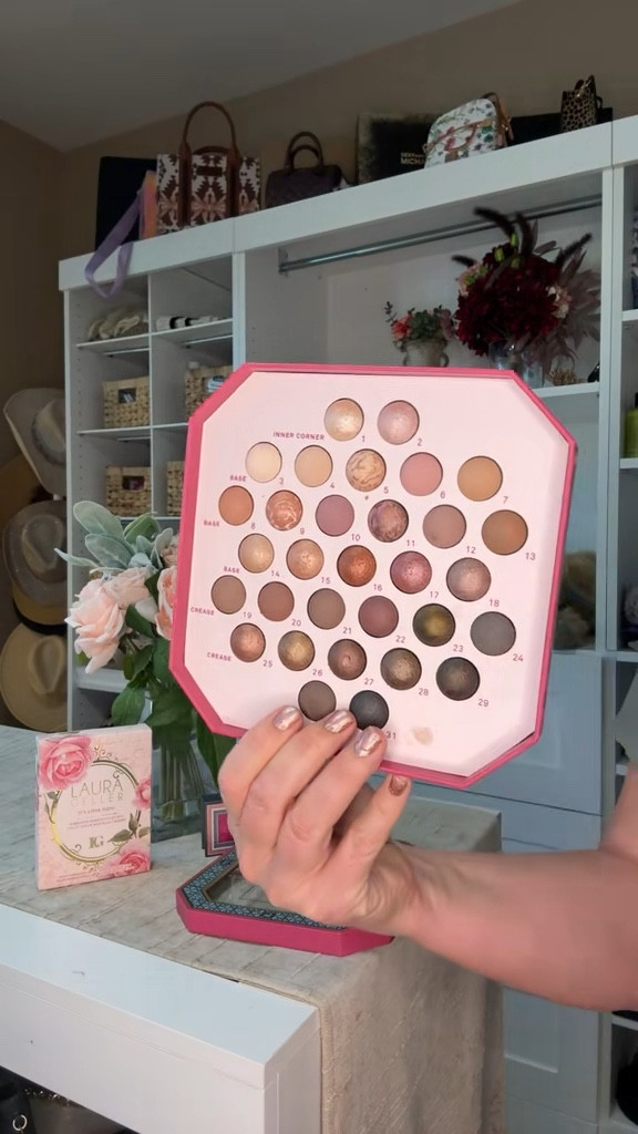 31 Everyday Baked Eyeshadows That Actually Work

#LTKHoliday #LTKOver40 #LTKgrwm