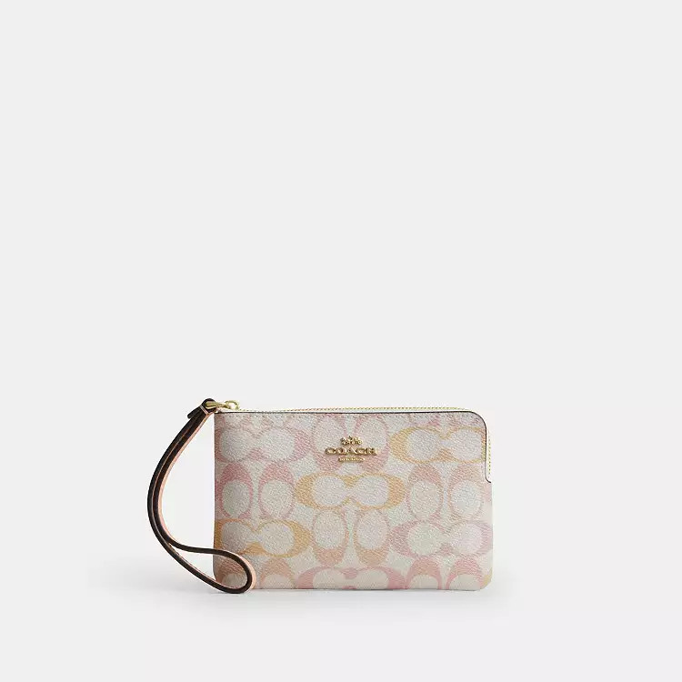 Corner Zip Wristlet | Coach (US)