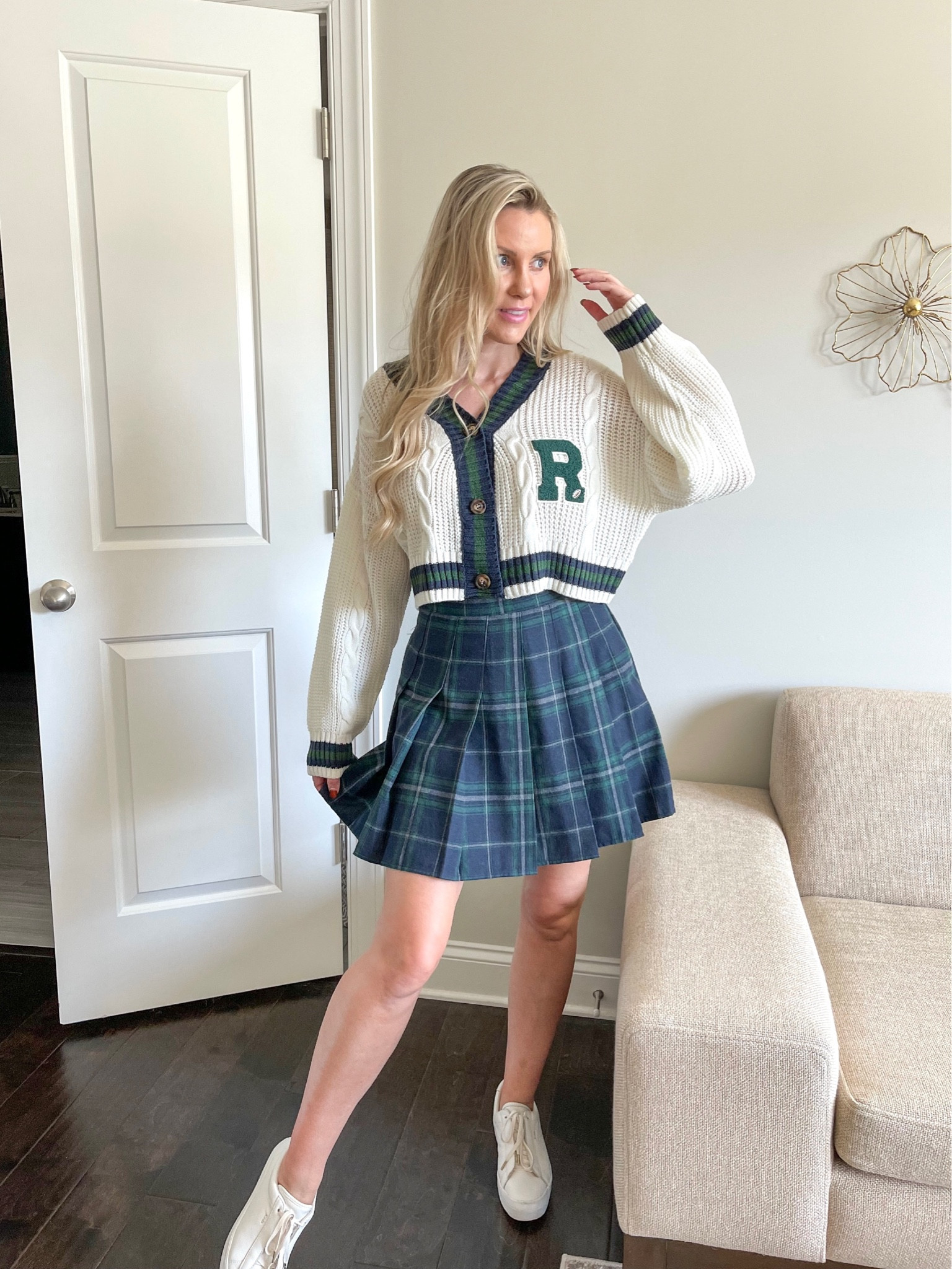 Obsessed with preppy style!

Cropped varsity sweater, pleated mini skirt, Shein, white leather sneakers 

#LTKunder50 #LTKSeasonal #LTKstyletip
