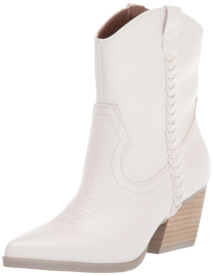 DV Dolce Vita Women's Karyn Western Boot | Amazon (US)