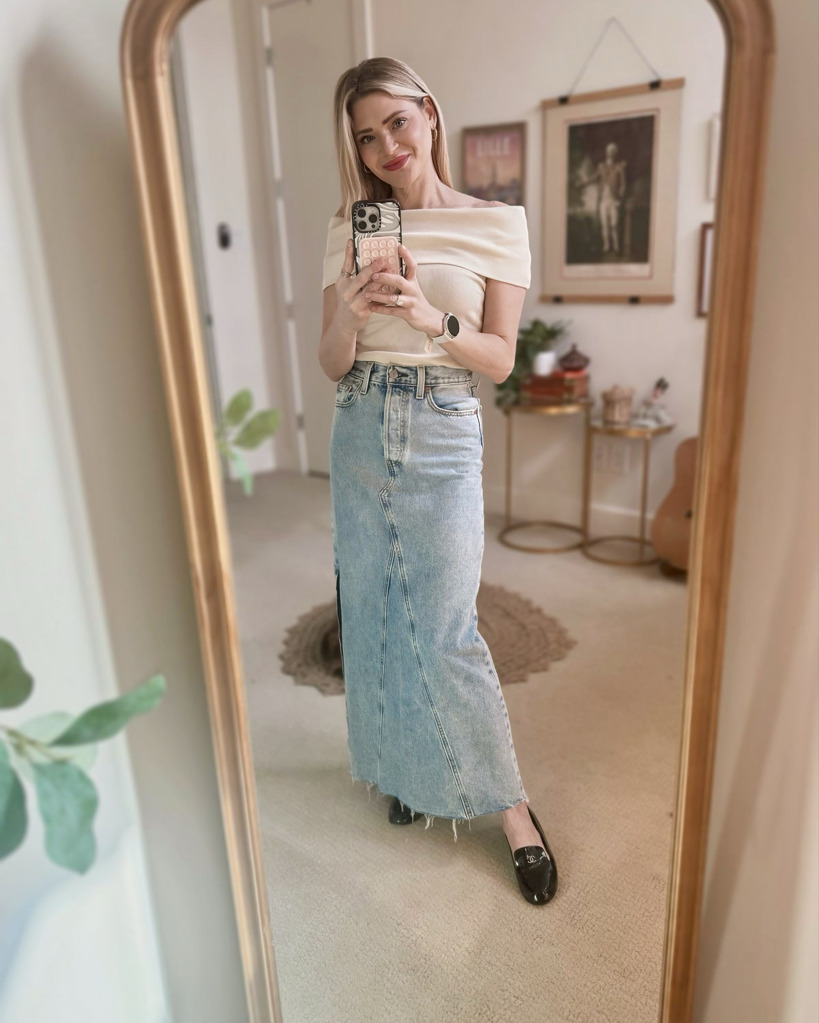 Can’t go wrong with a classic combo: an off-the-shoulder knit and the perfect denim maxi. This Sézane top is a staple in my capsule wardrobe, and this Levi’s skirt? So flattering and easy to style. 


Levi’s denim skirt, denim maxi skirt outfit, casual spring outfit, French girl capsule wardrobe, Parisian inspired style, minimalist outfit ideas, classic chic look, what to wear with a denim skirt, French fashion outfit, transitional spring style, loafers outfit inspo, timeless everyday outfit, LTK spring fashion, capsule wardrobe staples

#LTKU #LTKFindsUnder100 #LTKFindsUnder50