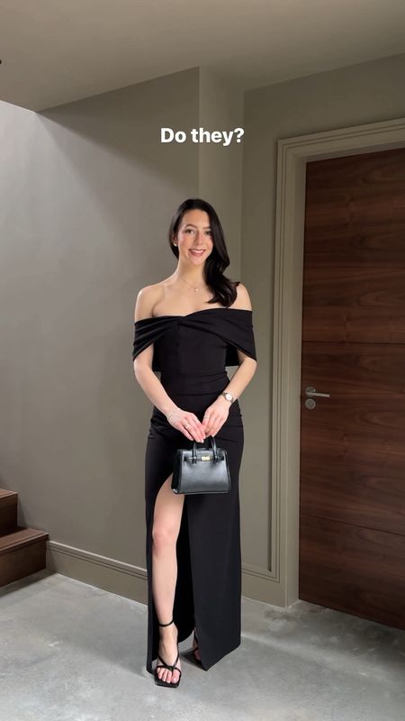 Club L London, black dress, LBD, going out outfit, gala dress, black tie dress, Oh Polly, Abercrombie & Fitch, black bag, night out outfit, black maxi dress, halterneck dress

Use LYDIAFLEUR20 for 20% off until 30th April 

#LTKVideo #LTKstyletip #LTKeurope