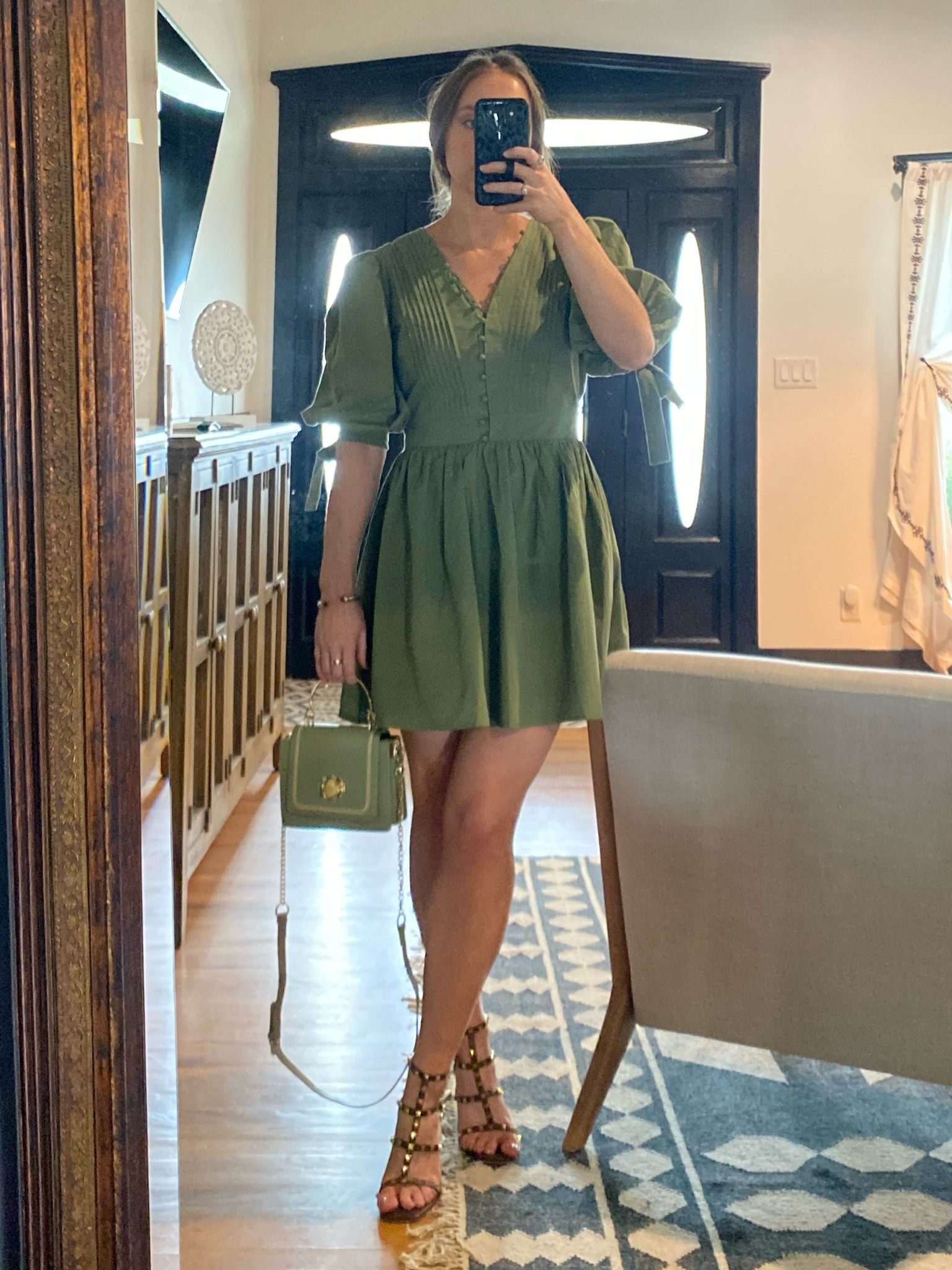 cute outfit idea for many occasions

#LTKwedding #LTKstyletip #LTKfindsunder100