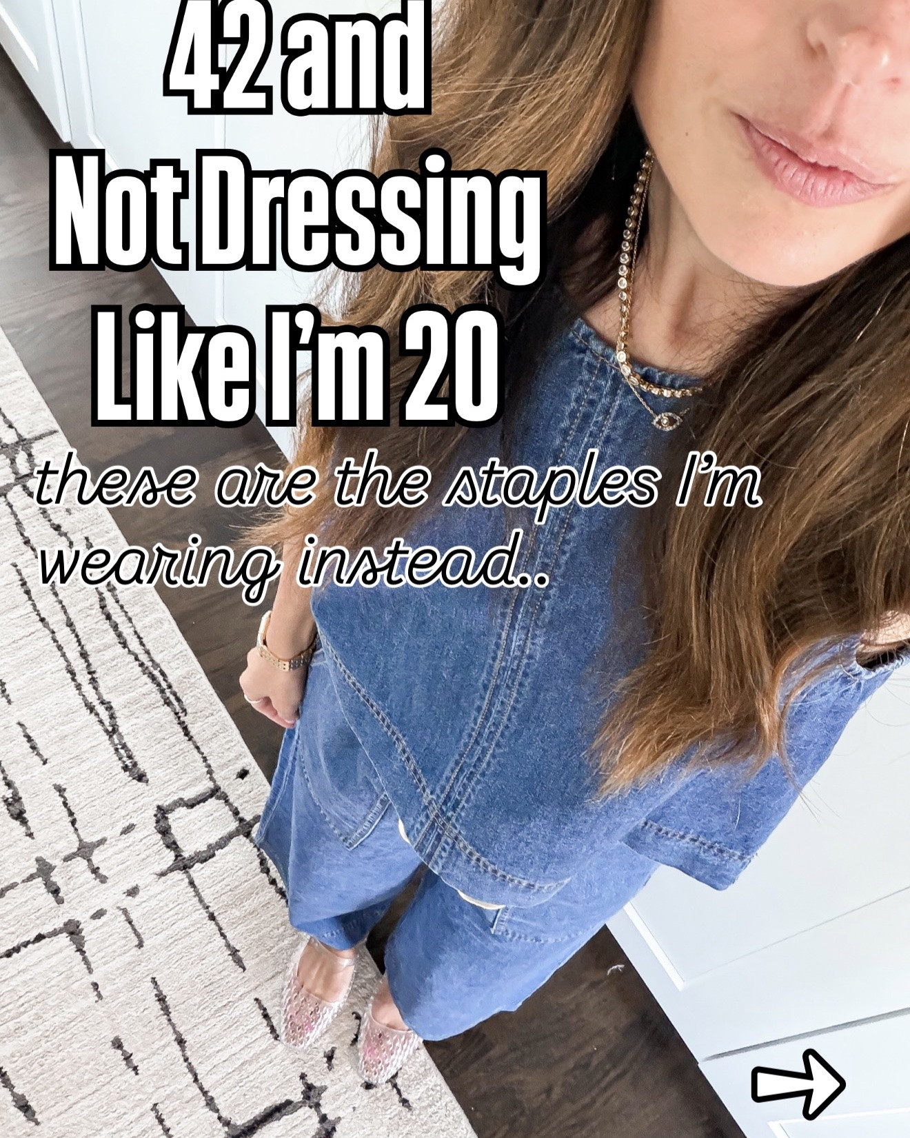 42 and not dressing like I’m 20… because I still want to feel stylish, just in pieces that are comfortable, effortless and actually work for real life 🤍

These are the staples I keep reaching for lately… the perfect denim, easy sets, white jeans, comfy sandals, elevated basics and those “throw on and look put together” pieces 🙌🏻✨

💌 “STAPLES” and I’ll send everything 
🔗

#LTKootd #LTKSeasonal #LTKOver40