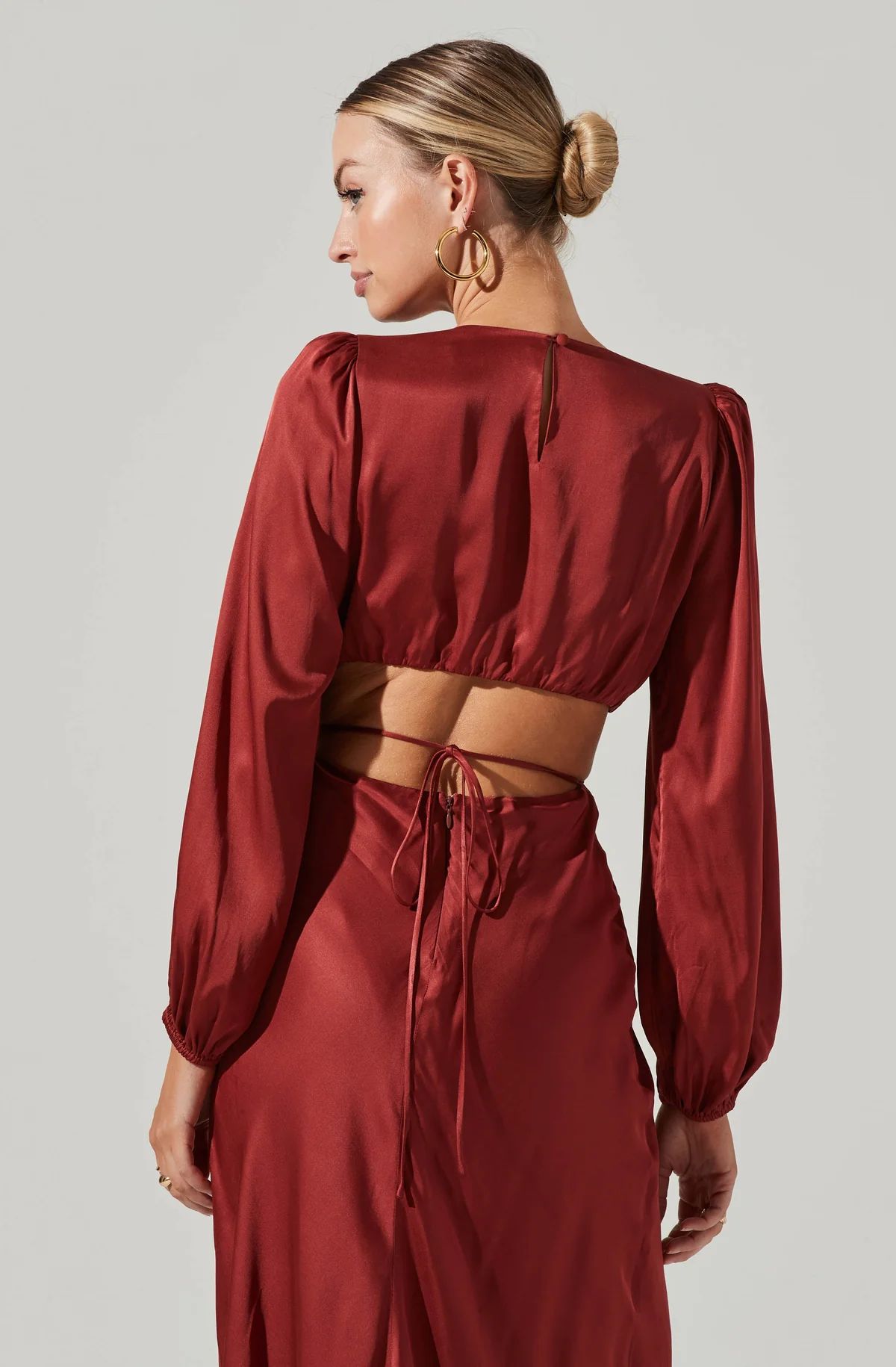 Quinn Cutout Long Sleeve Midi Dress | ASTR The Label (US)