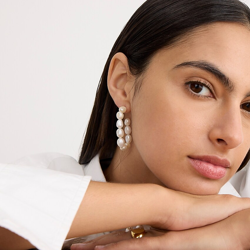 Freshwater pearl oval hoop earrings | J. Crew US