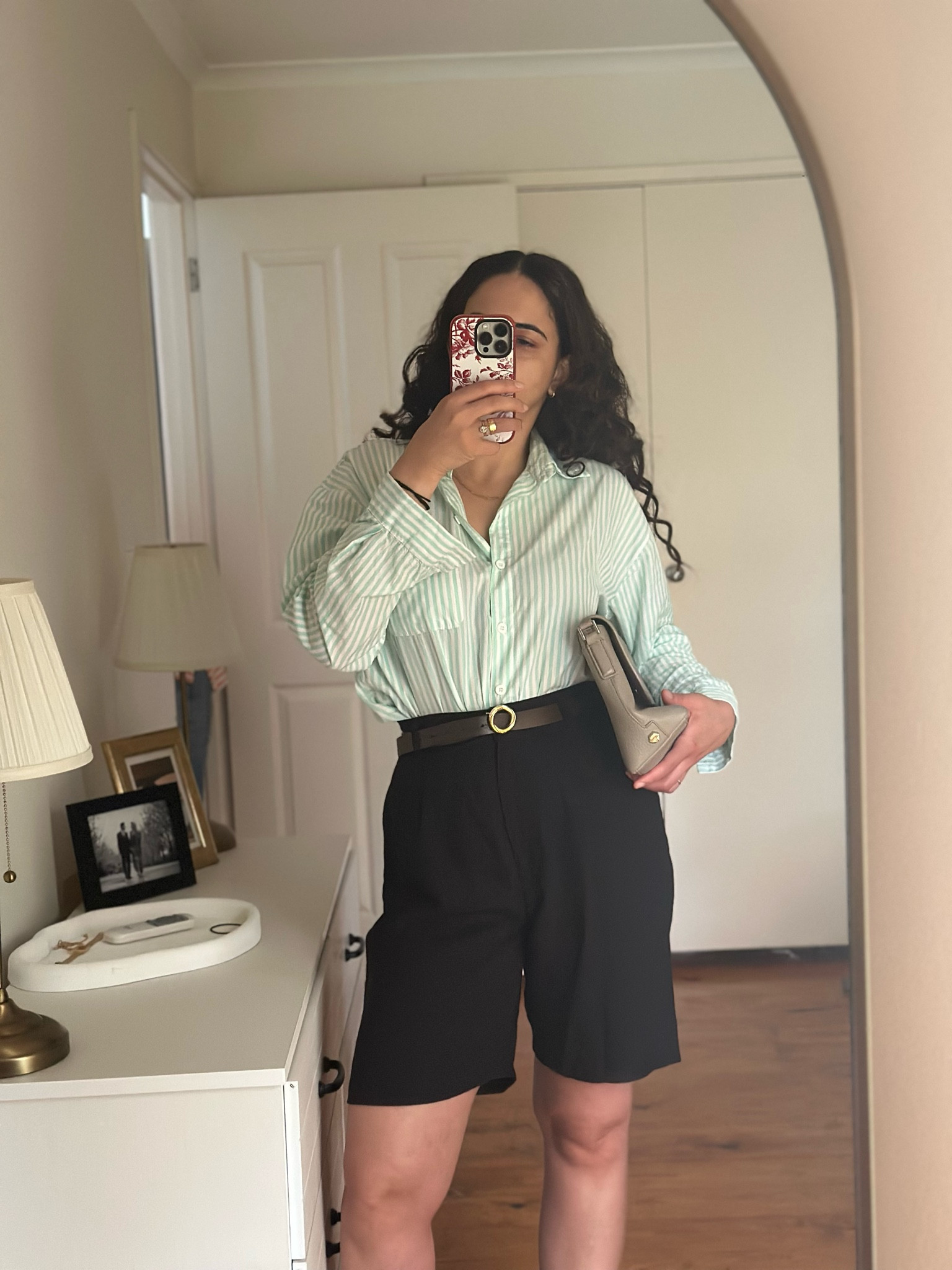 Minimal chic look 

#LTKsummer #LTKstyletip #LTKaustralia