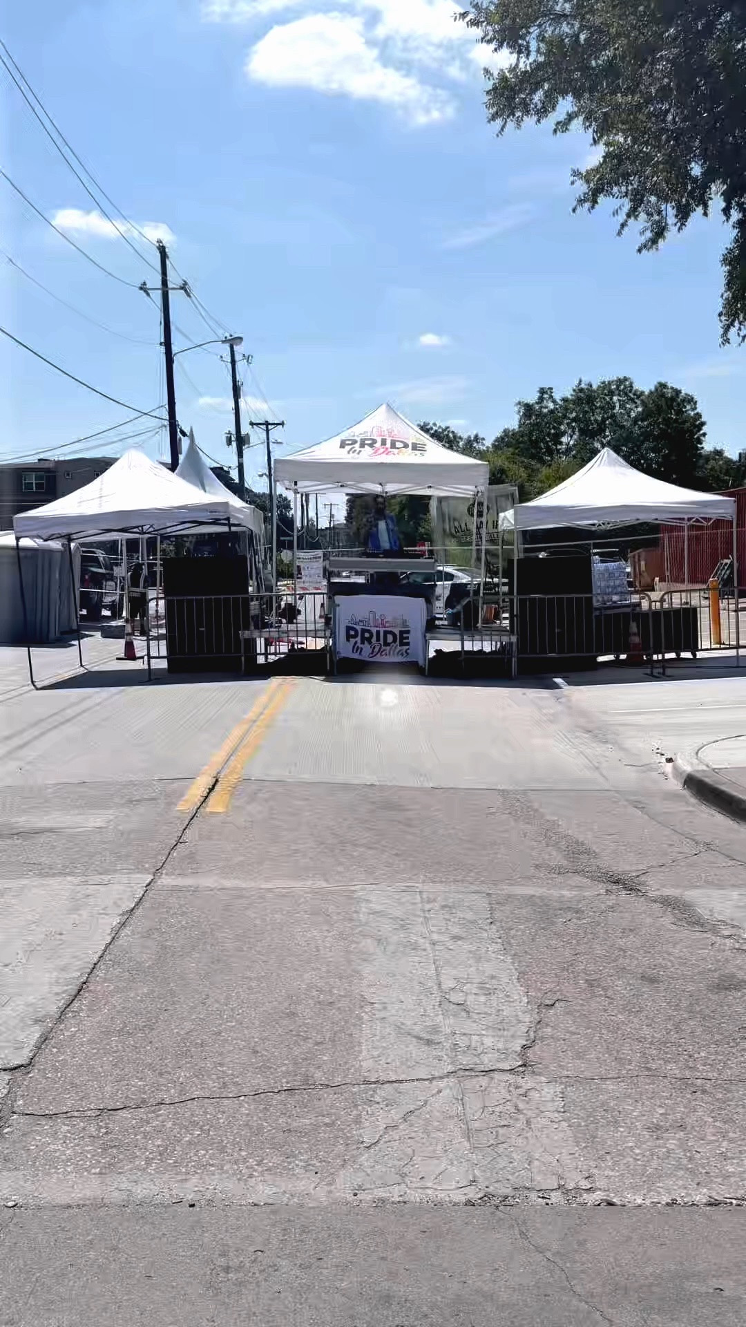 🔥 TODAY IS THE DAY! 🔥

Swing by Oak Lawn Live and come see Sterling’s Barbecue! 🍖🔥 We’re out here serving up that award-winning flavor you’ve been craving!

🎶 Live Music
💃 Dancing
🛍️ Vendors
🎉 Good Vibes
🍖 And OF COURSE… AMAZING FOOD from Sterling’s Barbecue!

Come hungry, bring your friends, enjoy the entertainment, and make sure you stop by our truck and grab something GOOD! 😋

📍 Oak Lawn Live – Cedar Springs Strip
⏰ Today | 12 PM–10 PM

🔥 Don’t just smell the smoke… FOLLOW IT! We’ll see you at Sterling’s Barbecue!

🌐 www.sterlingsbbq.com
📞 (214) 695-0169

#SterlingsBarbecue #OakLawnLive #DallasEvents #DallasFoodTrucks #DFWFoodies #TexasBBQ #DallasBBQ #FoodTruckLife #ComeHungry #AwardWinningBBQ

#LTKdayinmylife #LTKfoodie #LTKSeasonal