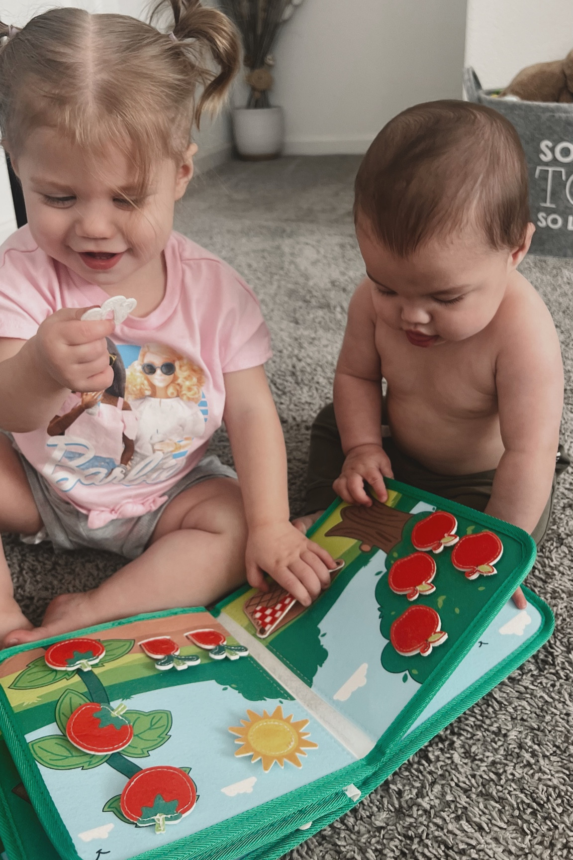 The cutest farm busy book 🍎🐮🌾

#LTKBaby #LTKGiftGuide #LTKKids