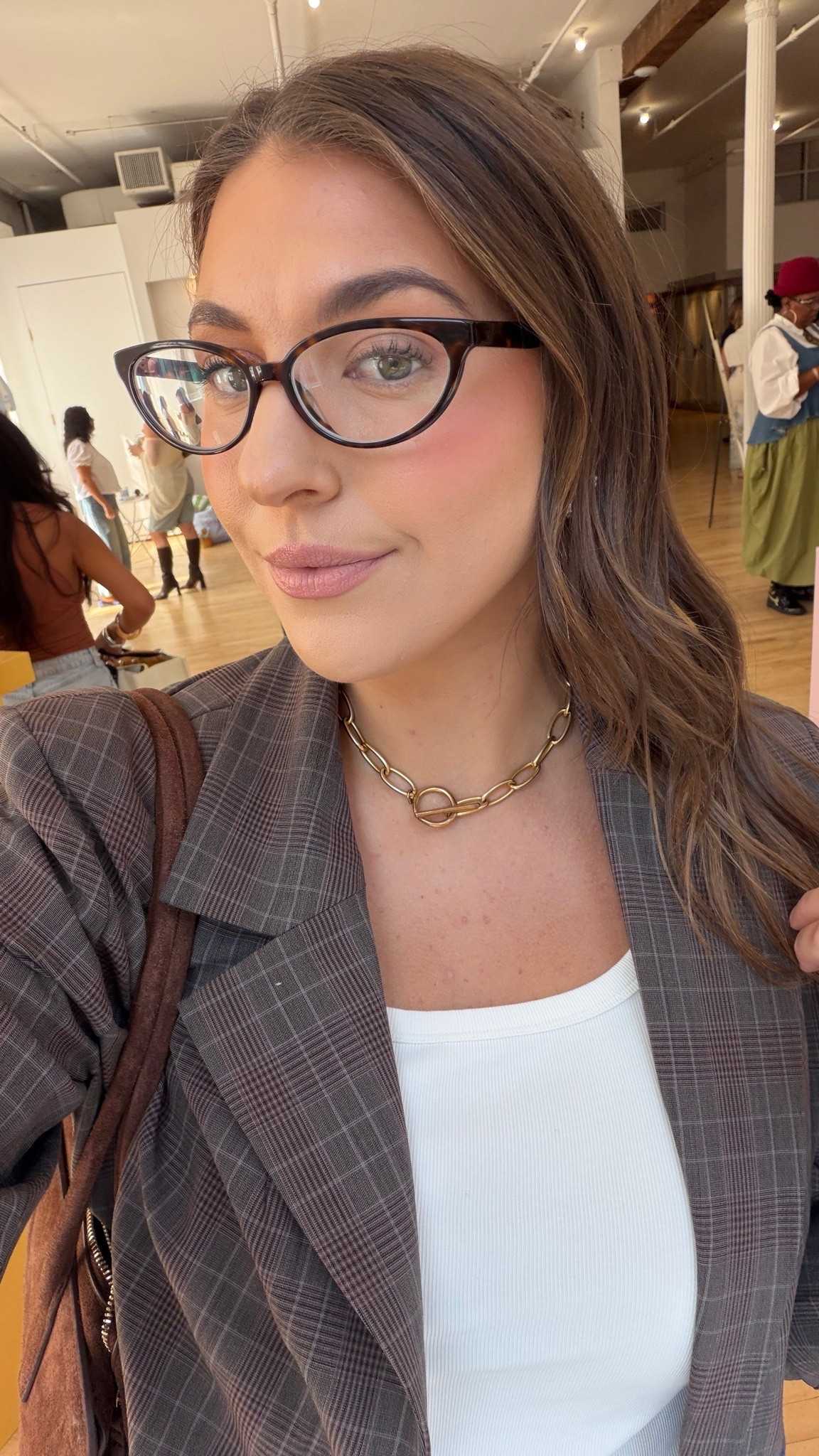 Classic fall layers with a little downtown polish 🤎 Plaid blazer, simple white tank, tortoise glasses, and gold details for an effortlessly chic look.

fall outfit, plaid blazer outfit, chic fall style, size 14 outfit, fall fashion, layered outfit, neutral fall look, size large style, everyday fall outfit

#LTKootd #LTKmomlife #LTKWorkwear