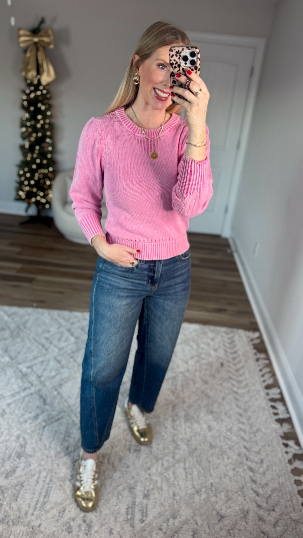 Weekend Walmart Wins try-on
Puff sleeve sweater- small
Barrel jeans- size up 

#LTKootd #LTKFindsUnder50