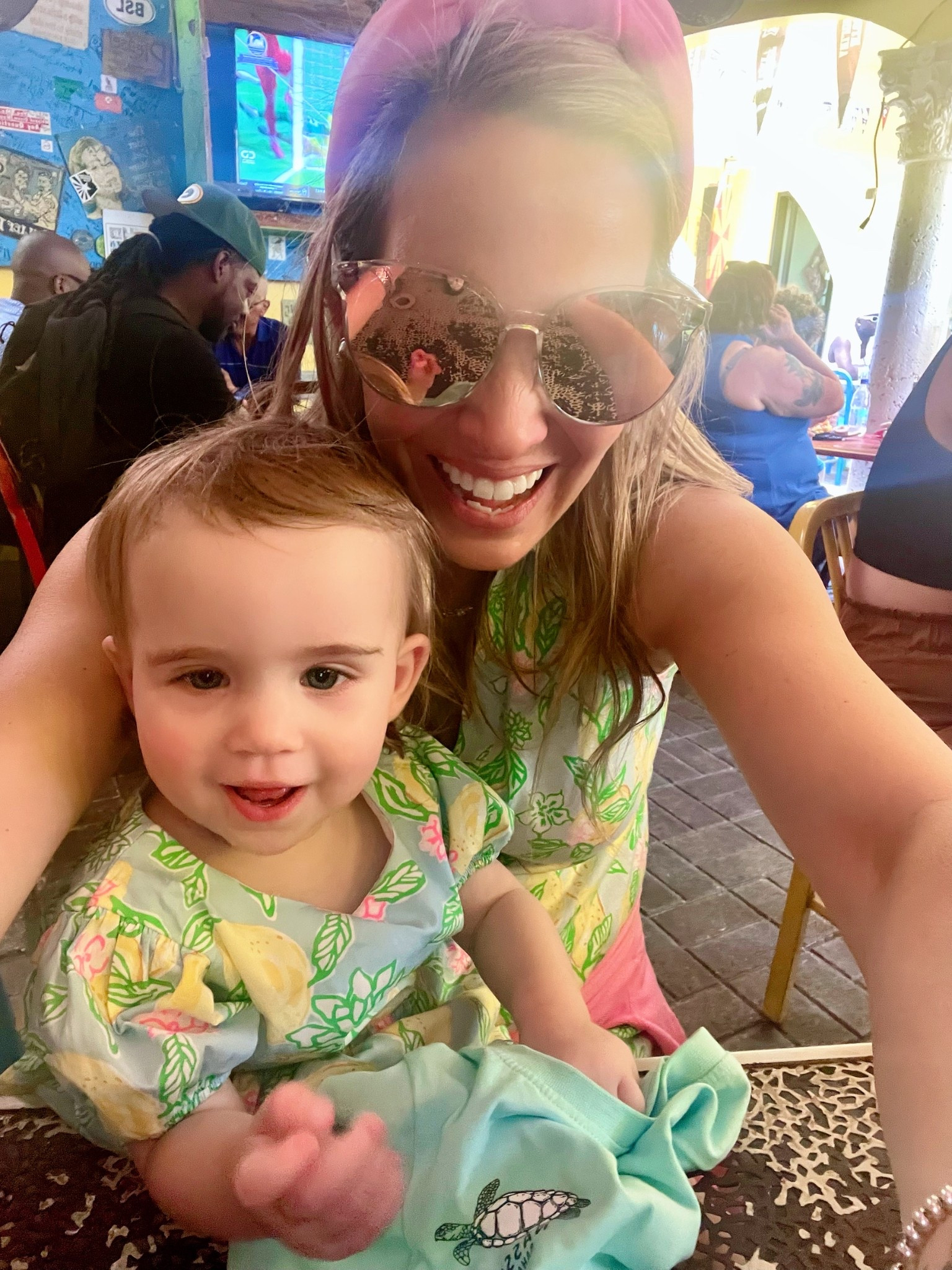 Code ASHLEYBA for 10% off my Melinda Maria jewelry ✨💎

Twinning in citrusy sweetness 🍋👩‍👧🌺! We popped into a fun island café for lunch and couldn’t resist a mommy + mini selfie in our matching Lilly Pulitzer prints. I’m wearing the Riegan dress (size XS) — a tropical cotton poplin dream with a smocked waist, collared neckline, and a pastel lemon + floral print that totally screams “vacation vibes” ☀️🌴.

My daughter is in the coordinating Lilly Pulitzer infant dress — flutter sleeves, tiered skirt, and those sunny citrus colors that are as sweet as she is 🍋🩷👶.

Styled with a pink headband, pearl bracelet, and Melinda Maria jewelry for that signature sparkle (use code ASHLEYBA for 10% off!) 💞👑

Outfit Details:
	•	Mom: Lilly Pulitzer Riegan dress (size XS) 🌺
	•	Mini: Lilly Pulitzer infant shift dress 🍋
	•	Accessories: Pink knotted headband 🎀, Melinda Maria jewelry 💫, pearl bracelet 🤍


Lilly Pulitzer mommy and me, tropical matching outfits, citrus print dresses, resort fashion, vacation outfit ideas, baby girl spring outfit, Riegan dress

Perfect for:
Island lunches 🌴, cruise family photos 📸, matching moments 👩‍👧, tropical vacations 🏖️, spring break adventures ✨

Citrus, sunshine & smiles — everything’s linked on LTK! 🛍️🍋💗☀️

#LTKFindsUnder100 #LTKBaby #LTKFindsUnder50