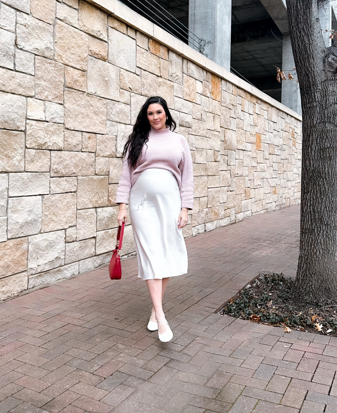 Winter bump style at 31 weeks pregnant 

#LTKMidsize #LTKBump #LTKStyleTip
