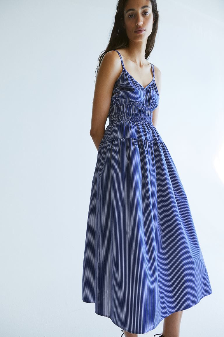 Smocked-waist cotton dress | H&M (UK, MY, IN, SG, PH, TW, HK)