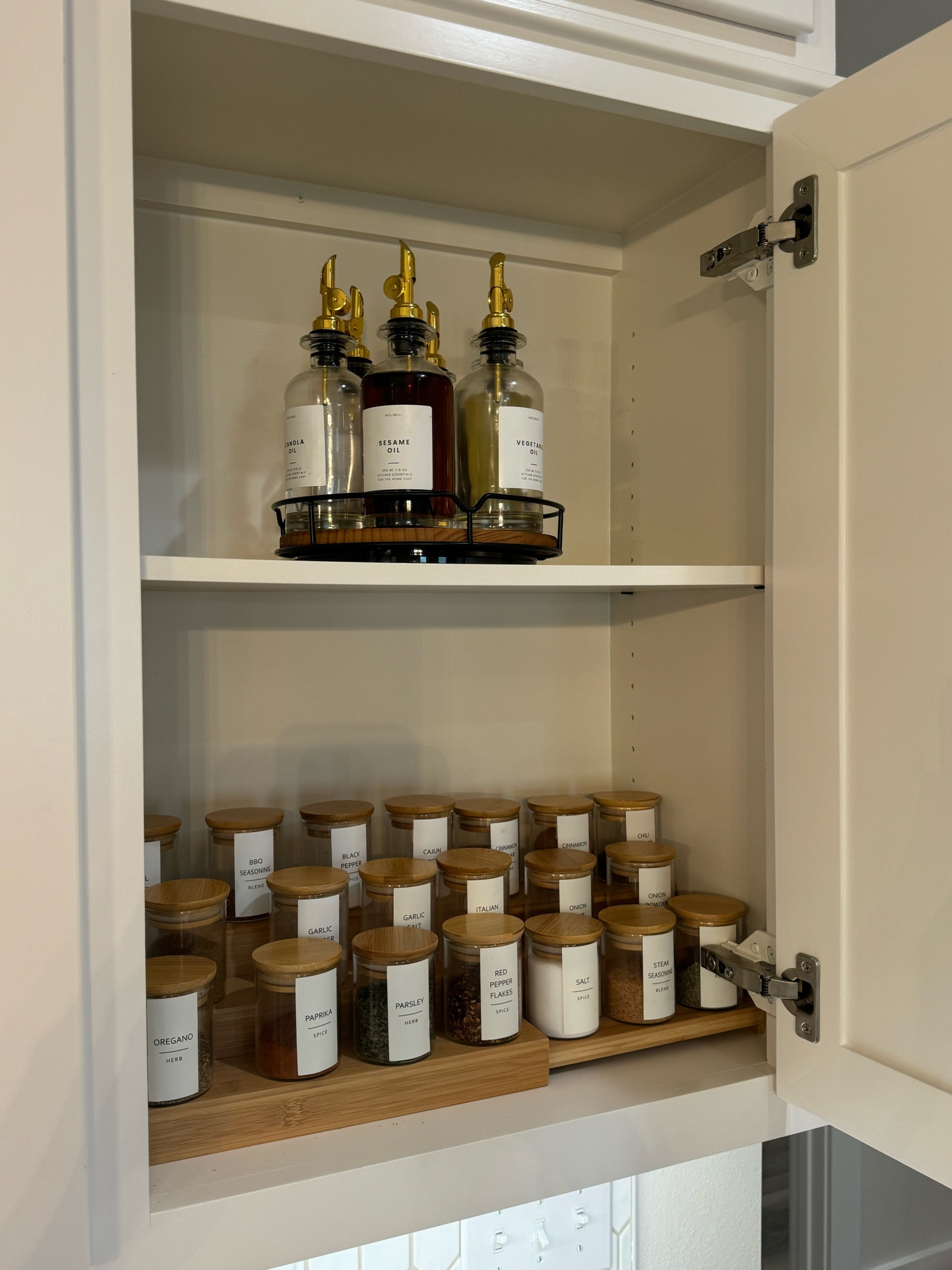 Spice + Oil Organization 🥰

#LTKGiftGuide #LTKU #LTKfindsunder100