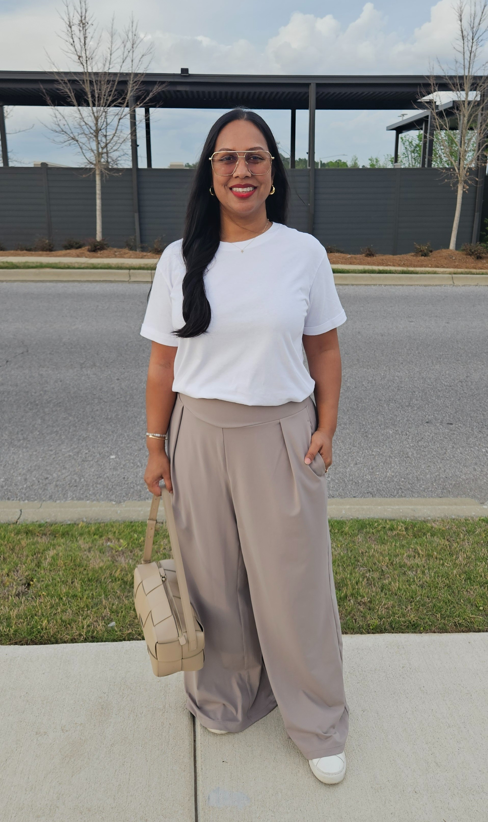 Minimal casual- size medium petite in pants. Similar shades linked. 

#LTKootd #LTKOver40 #LTKPetite
