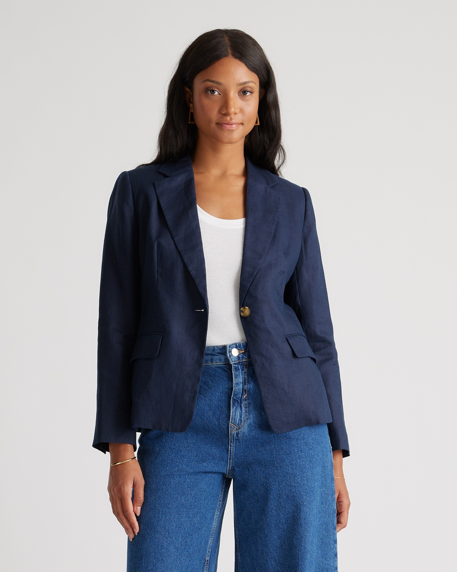 Quince | Women's 100% European Linen Structured Blazer in Black, Size XL | Quince