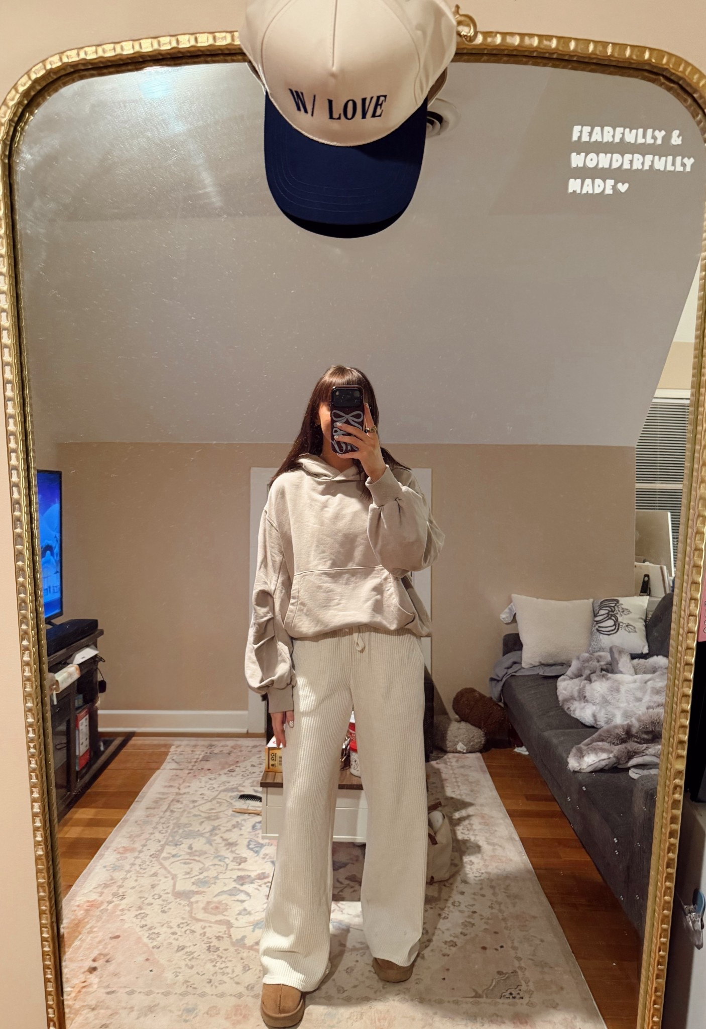 Top: s
Pants: s


#LTKGiftGuide #LTKHoliday #LTKootd