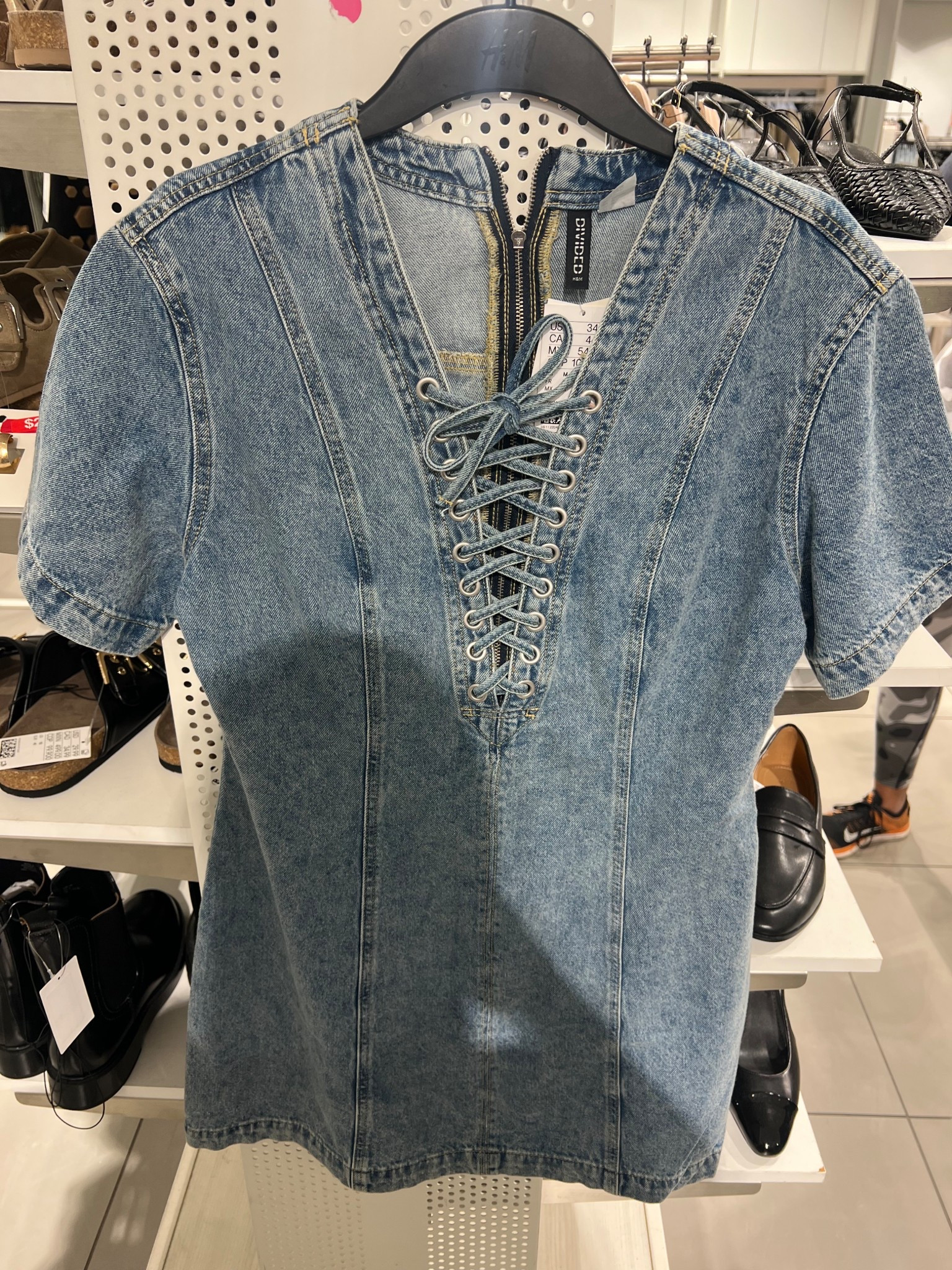 Definitely going back to H&M for this one! It’s stretchy and the lacing in front adds a really cute vibe to the over all look! Comes in multiple colors 

#LTKStyleTip #LTKFindsUnder50
