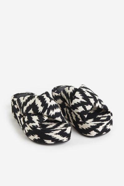 Padded Platform Sandals | H&M (US + CA)