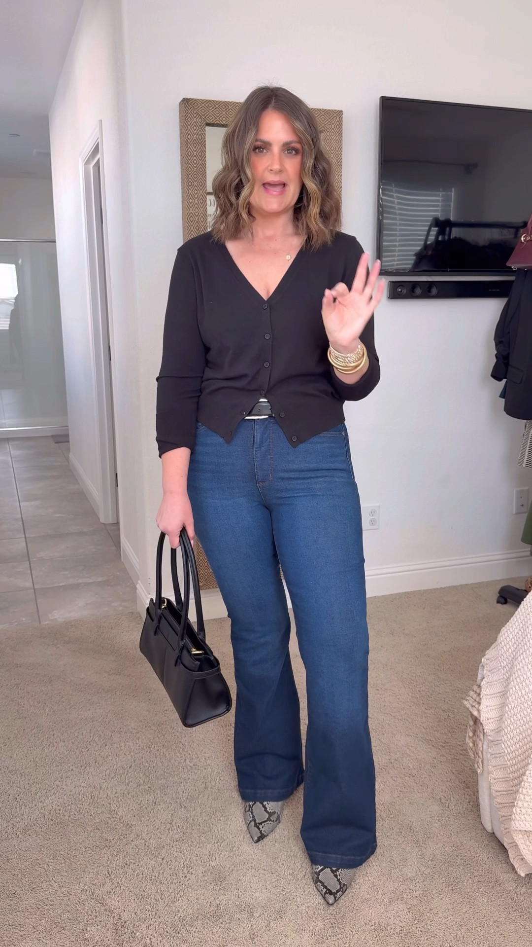 Easy fall style from Walmart!!

Cardigan, large
Jeans, 12
Boots, 10

Fall fashion, size 12, midsize, affordable style 

#walmartpartner @walmartfashion #walmartfashion @sofiavergara

#LTKFindsUnder50 #LTKMidsize #LTKStyleTip