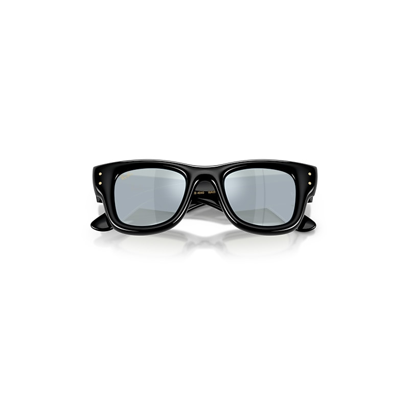 Ray-Ban Wayfarer Puffer Sunglasses Black Frame Green Lenses 47-23 | Ray-Ban (US)
