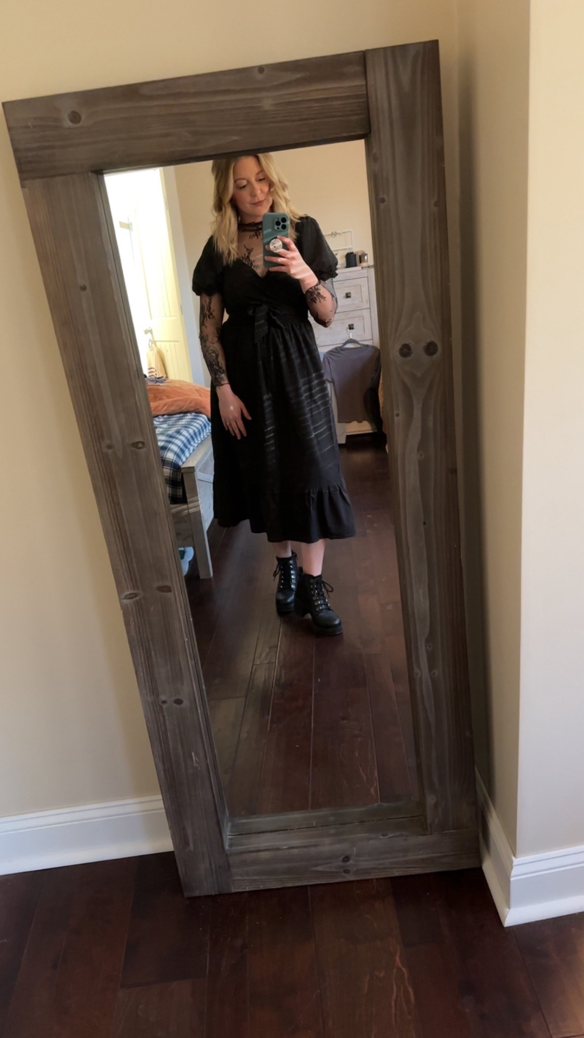 Perfect outfit for Edgar Allen Poe readings and cocktails! 🖤🖤

#LTKSummerEdit #LTKFindsUnder50 #LTKSeasonal