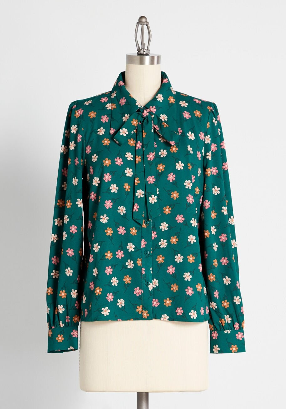 Dollops of Daisies Tie-Neck Blouse | Modcloth