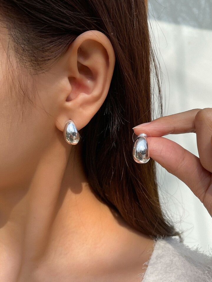 DAZY Minimalist Stud Earrings | SHEIN