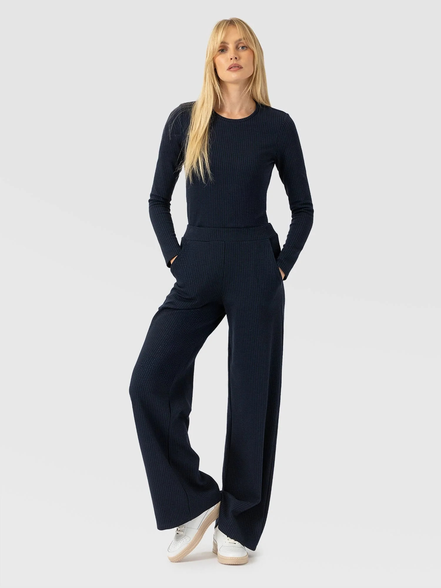 Keller Wide Leg Pant - Navy Mini Houndstooth | Saint + Sofia (US)