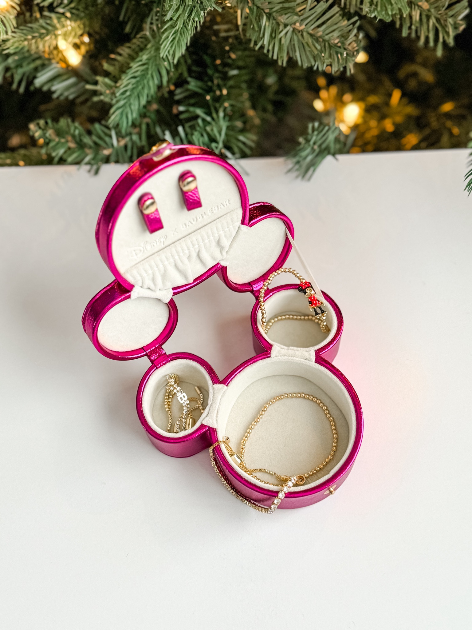 This Disney x BaubleBar storage box is the perfect stocking stuffer! Fill it with gorgeous BaubleBar jewelry pieces, and you will be the best gift-giver on the block!

#LTKfindsunder50 #LTKGiftGuide #LTKHoliday
