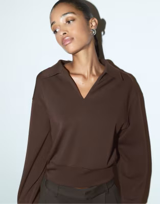 Stradivarius Soft touch sweatshirt in brown | ASOS (Global)