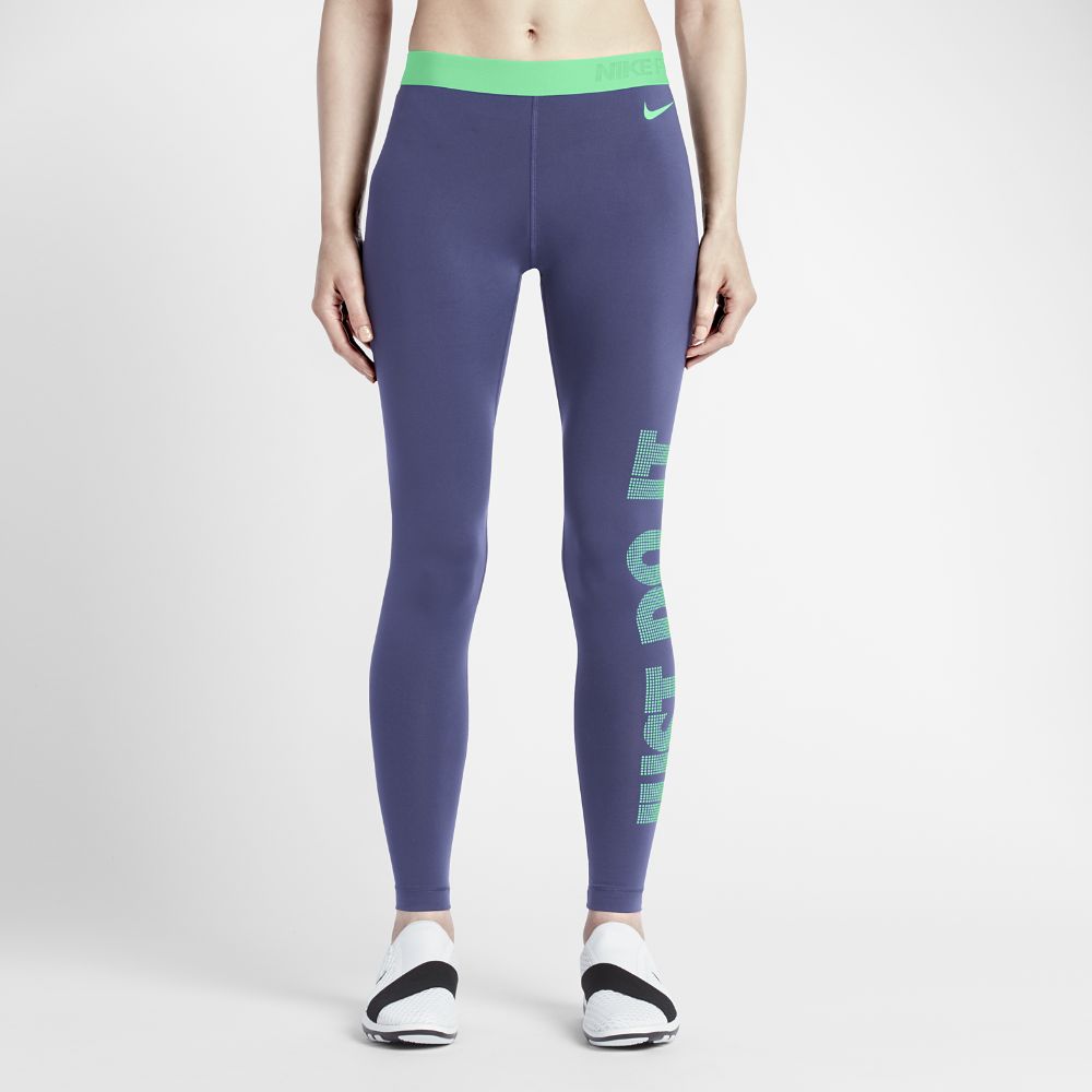 Nike Pro Warm Women's Graphic Training Tights Size XS (Purple) | Nike US