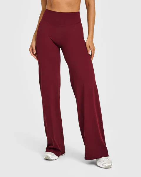 SoftMotion™ Straight Leg Bottoms with White Logo 
 Light Rosewood | Oner Active (UK / US)