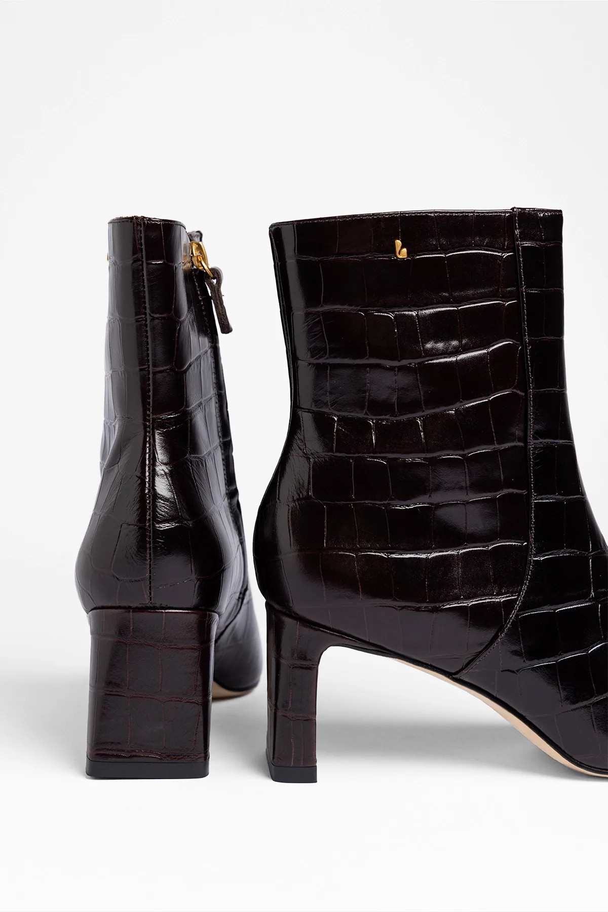 Dolly Verona Low Boot In Black Leather | Larroude