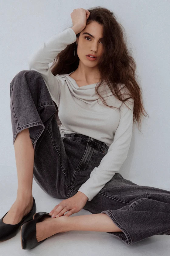 Modern Favorite Light Grey Ruched Long Sleeve Top | Lulus