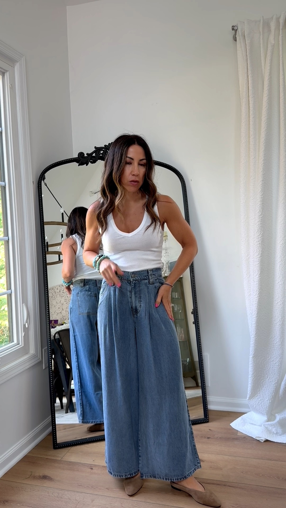 Lounge jeans, XS. Tops small. Shoes TTS.

#LTKOver40 #LTKPetite