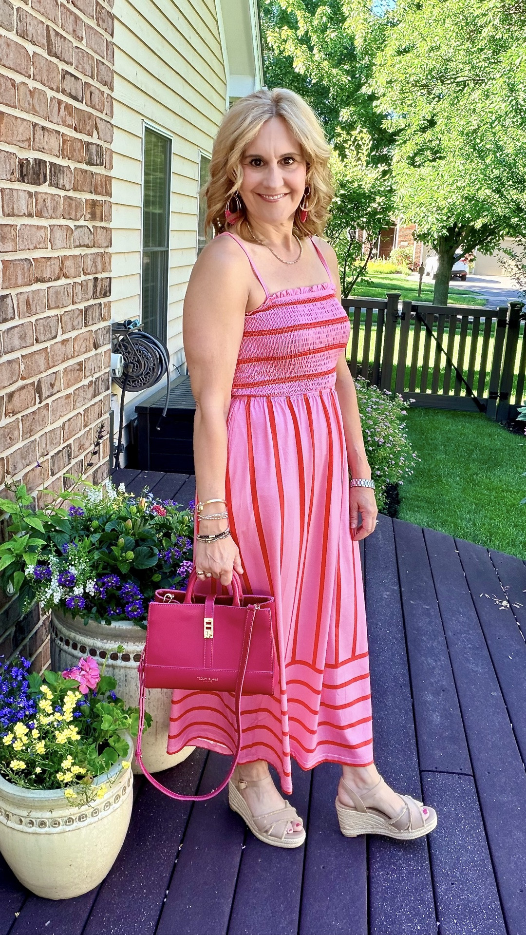 Sharing  my all-time favorite summer Amazon dresses in my latest blog post. 🩷❤️ This one is my newest purchase. Love the mix of pink and red. Head to the link in bio to see the others I share. The best part is that they are all under $50! 👏🏻👏🏻