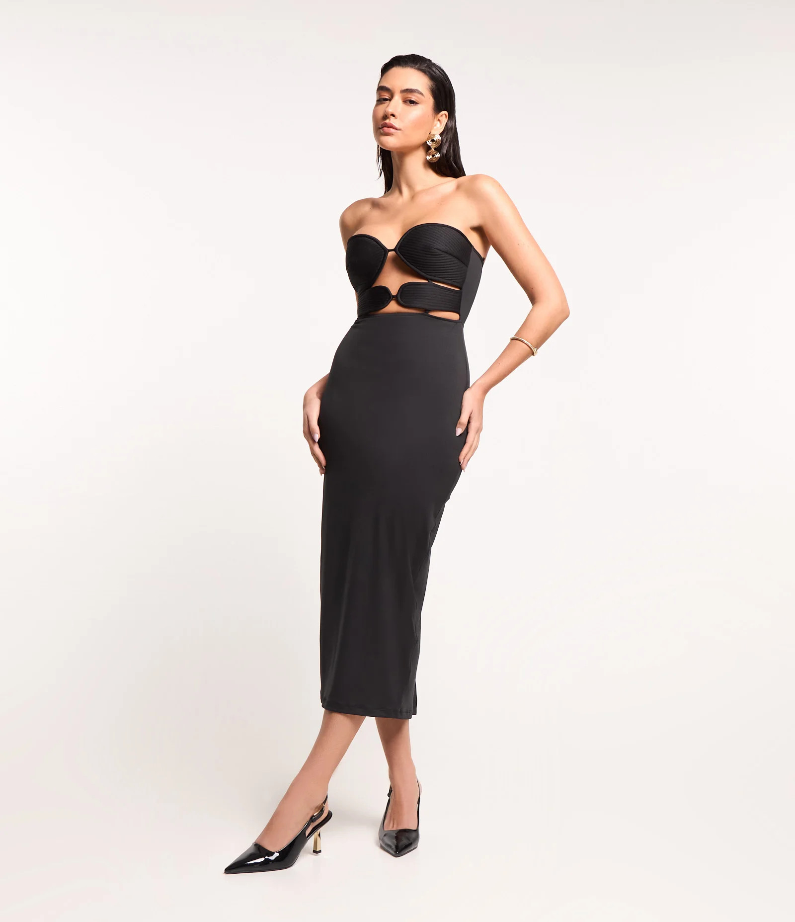 Vestido Midi Tomara que Caia com Busto Pespontado Preto - Lojas Renner | Renner (BR)